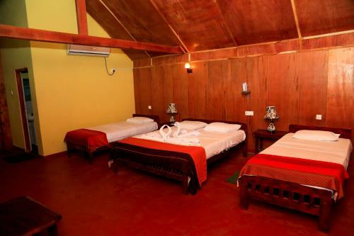 Hotel Palm Beach Nilaveli