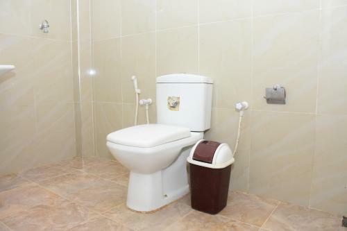 Hostal Leesa Villa Safari Resort