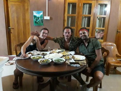 Hostal Leesa Villa Safari Resort