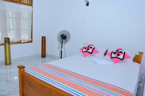 Hostal Leesa Villa Safari Resort