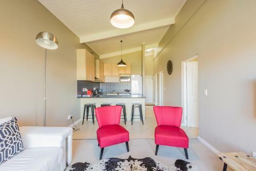 Somerset Links Business Apartment