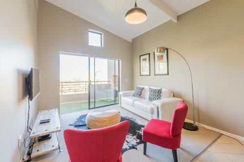Somerset Links Business Apartment