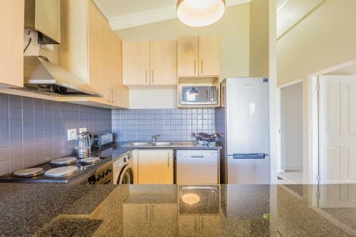 Somerset Links Business Apartment