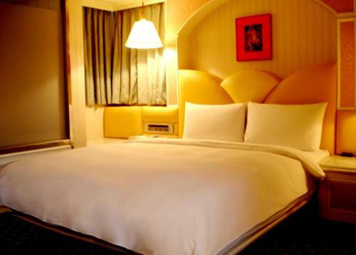 Crystal Hotel Taipei