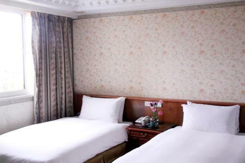 Crystal Hotel Taipei