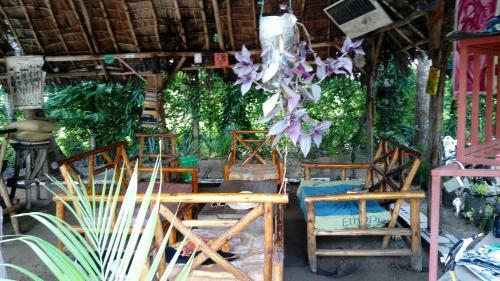 Hostal Eazy's Place