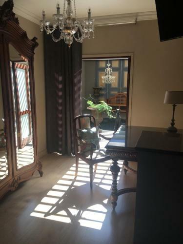 Hostal Villa Brocant Guest House