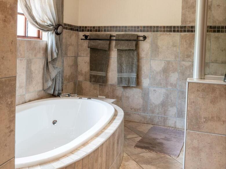 Hostal Casa Albergo Guest House