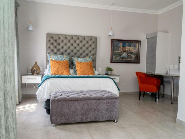 Hostal Casa Albergo Guest House