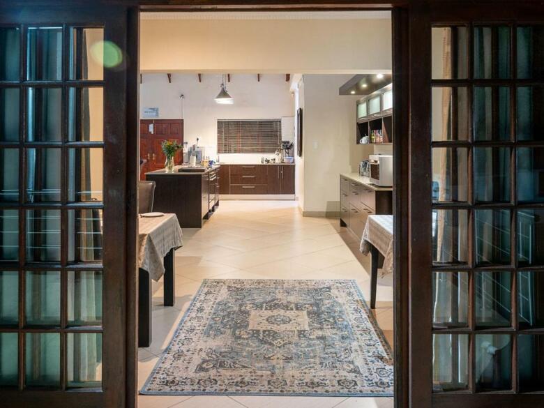 Hostal Casa Albergo Guest House