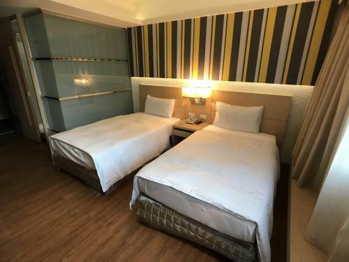 Paris Business Hotel