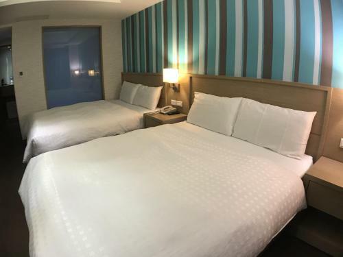 Paris Business Hotel
