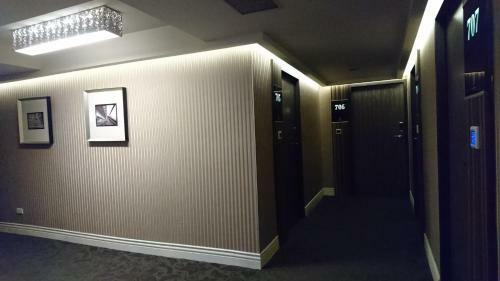 Paris Business Hotel