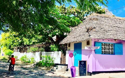 Hostal Zanzistar Guesthouse & Restaurant