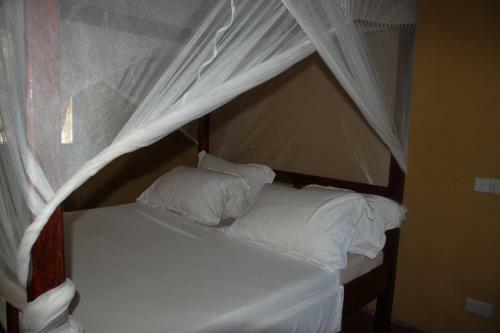 Bed & Breakfast Mpole Bungalows