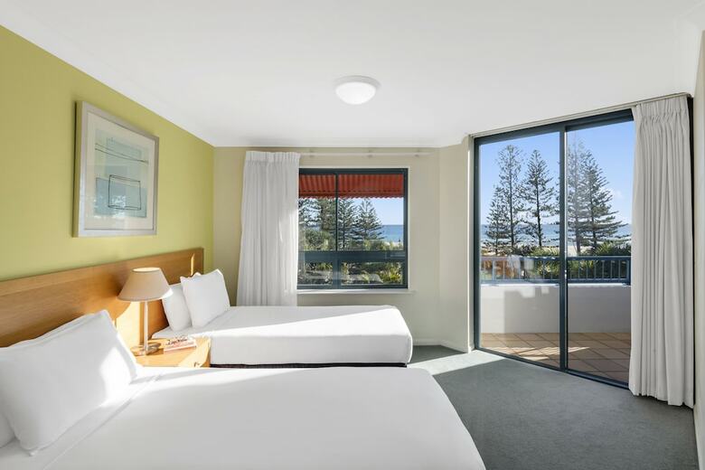 Hotel Oaks Calypso Plaza Resort