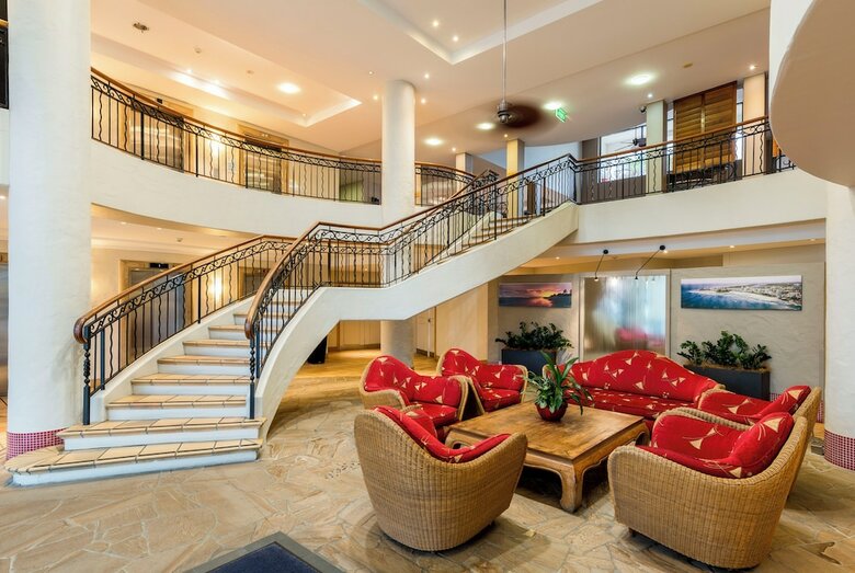 Hotel Oaks Calypso Plaza Resort