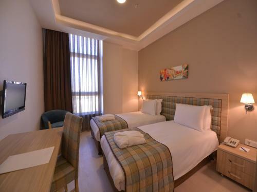 Hotel Akman Tzob Otel