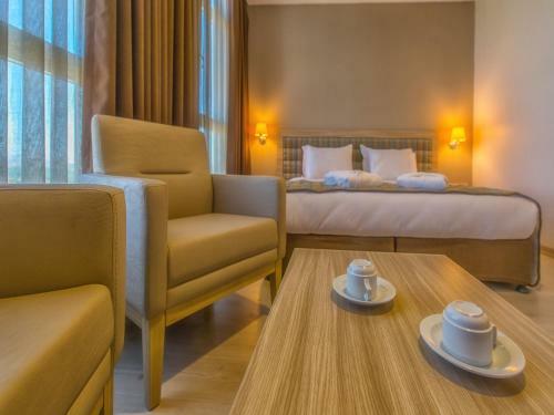 Hotel Akman Tzob Otel