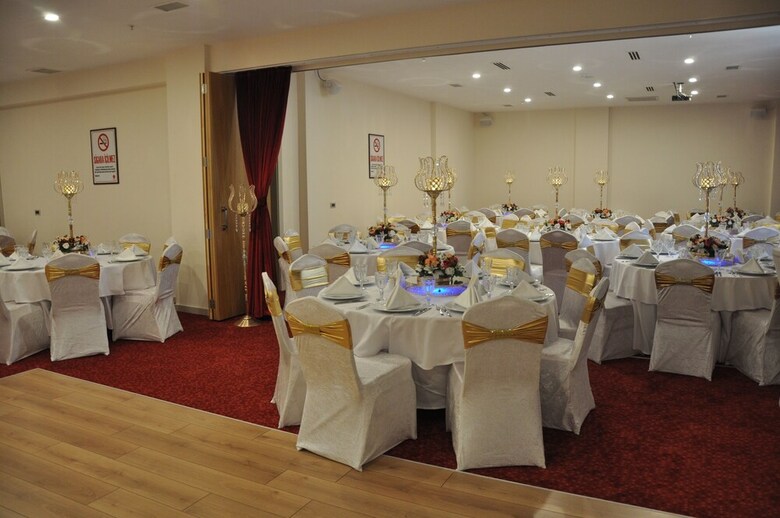 Grand ?timat Hotel