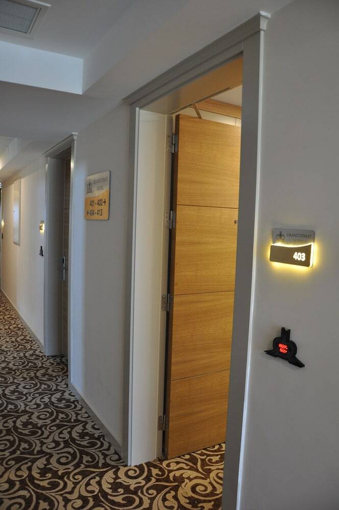 Grand ?timat Hotel