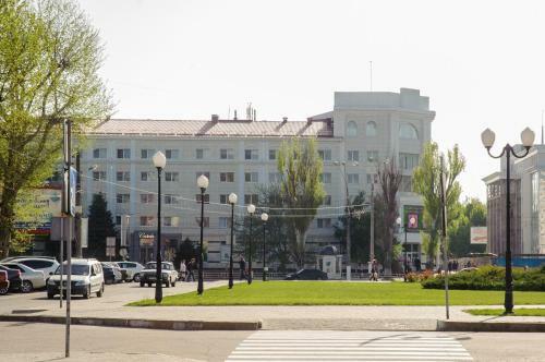 Apartment On Ushakova Street 51