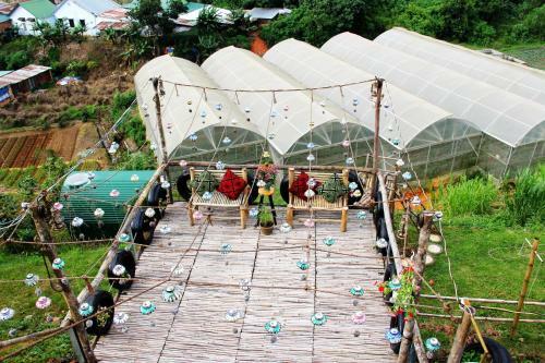 Hobbit Village Da Lat