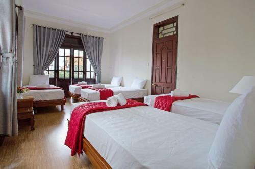 Hotel Redrose Villa