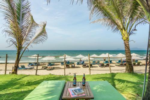 Hidden Beach Bungalow Sea View