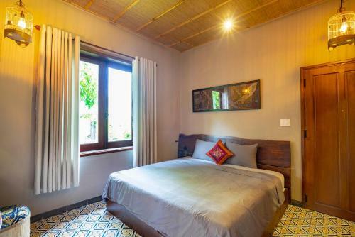 Bed & Breakfast Flora Hoian Villa