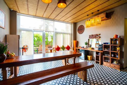 Bed & Breakfast Flora Hoian Villa