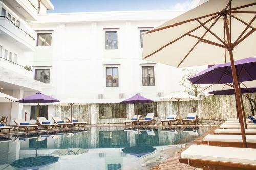�mm Hotel Hue