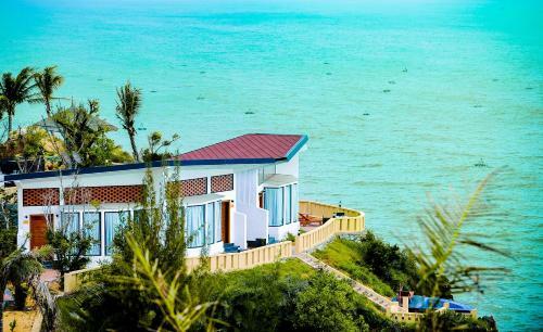 Hotel Aurora Villas And Resort