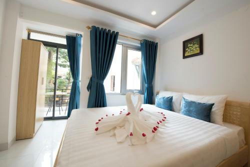 Ha Noi Holiday Center Hotel