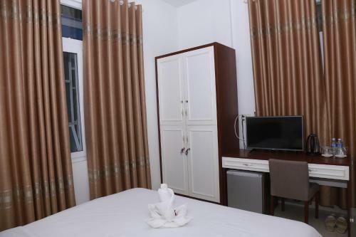 Moon & Sun Hostel