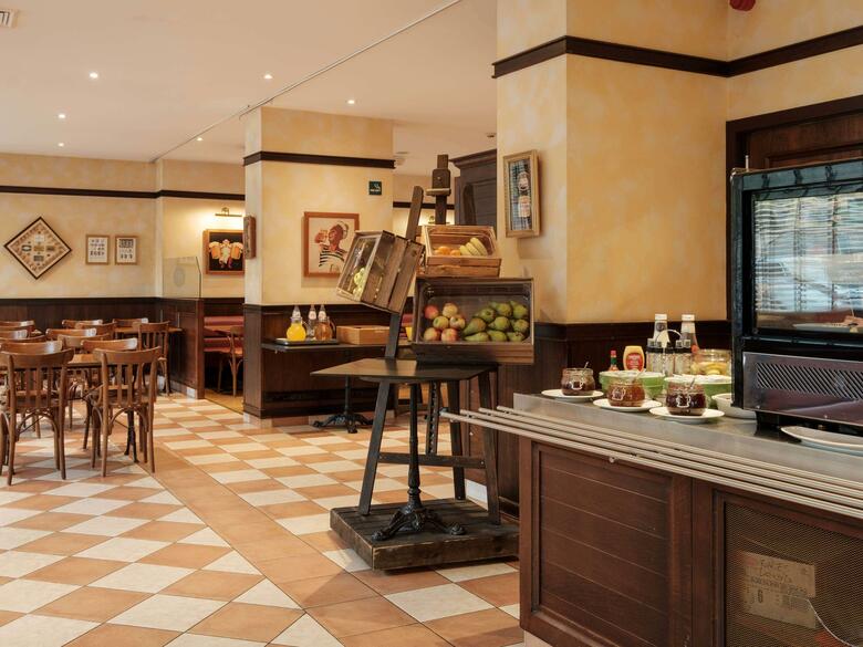 Hotel Ibis Mons Centre Gare