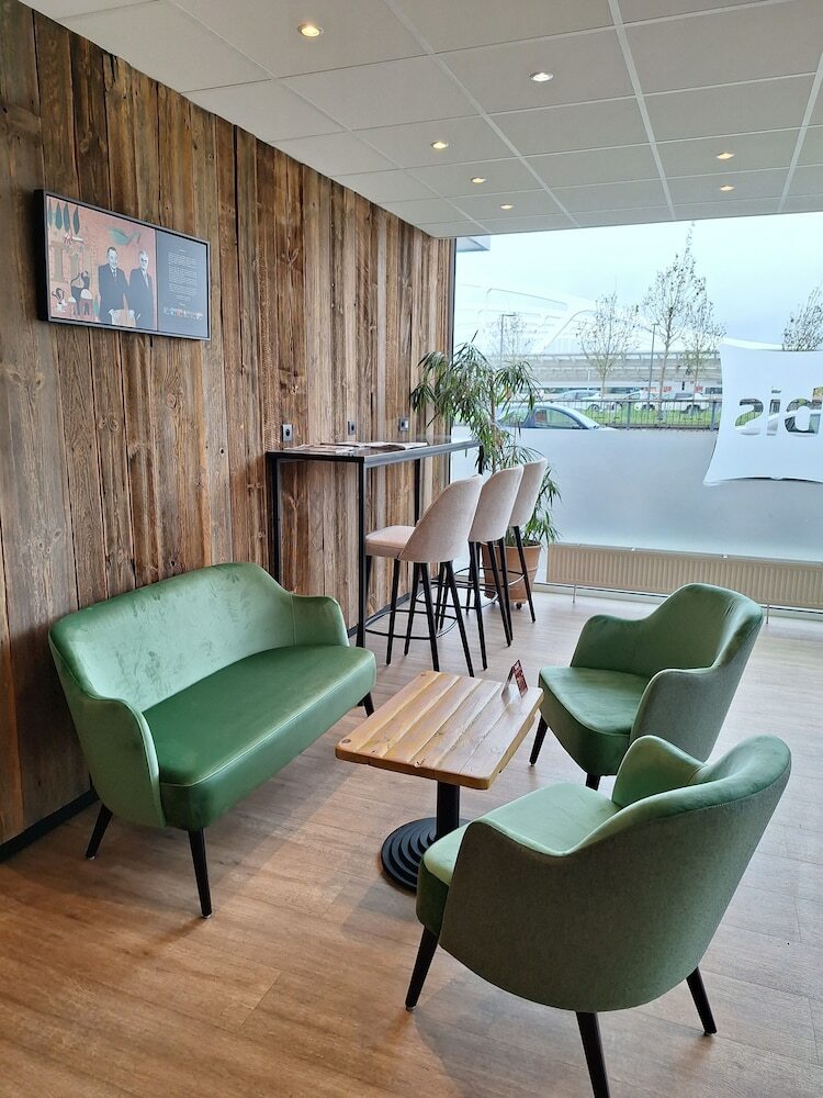 Hotel Ibis Mons Centre Gare