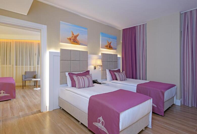 Hotel Asia Beach Resort