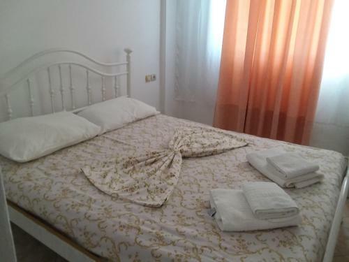 Damian Saranda Hotel