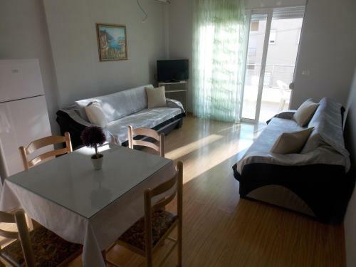 Frenki Apartments