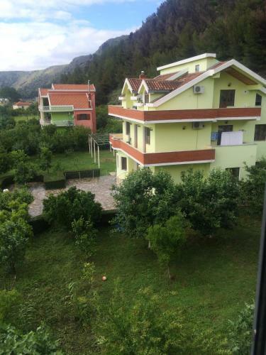 Hotel Aragosta Shengjin 2