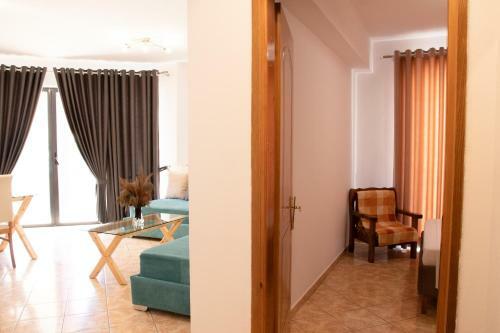 Flora Apartments