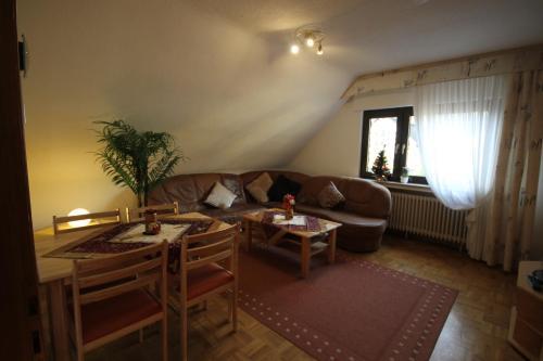 Hostal Gasthof Pension Lumme