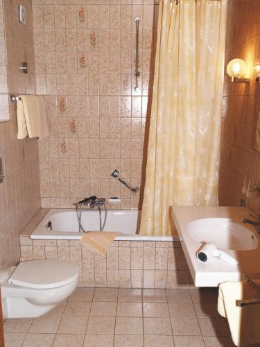 Hostal Pension Zur Klause