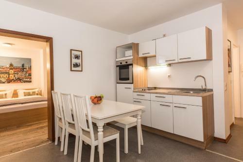 Westpark Apartments