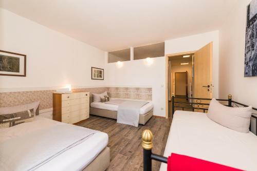 Westpark Apartments