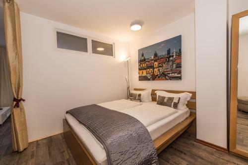 Westpark Apartments