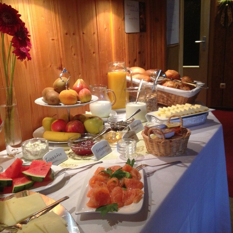 Hostal Pension Helvetia