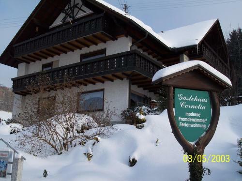 Hostal G�stehaus Cornelia