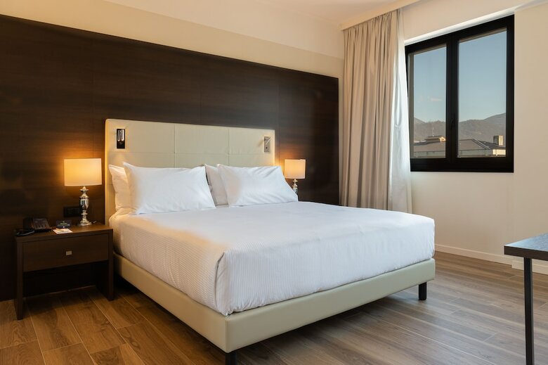 Hotel UNA Brescia